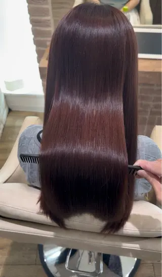 セミロング カラー 美髪矯正・レイヤー 倉友哉のヘアスタイル