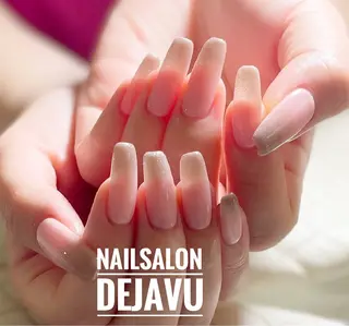 ネイル Nailsalon Dejavuのネイルデザイン