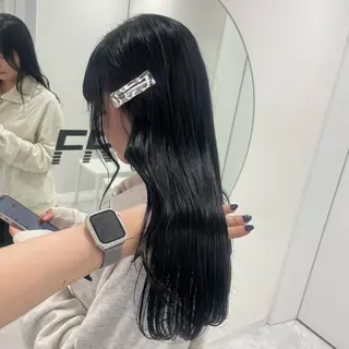 セミロング カラー ラベンダー💜 グレージュ🩶のヘアスタイル