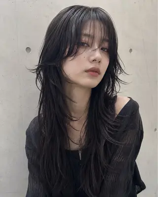ロング 🩵Lutia新宿 ヒイラギ🩵のヘアスタイル