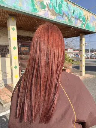 ロング カラー 桑野 葵のヘアスタイル