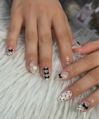ネイル LAVISH sakiのネイルデザイン