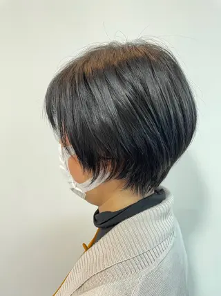 ショート カラー ショート ボブ✂︎ 髙梨 遥のヘアスタイル