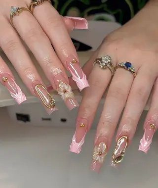 ネイル Ami Meliaのネイルデザイン