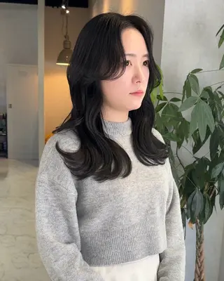 セミロング カラー ヘアアレンジ アンドウ ユウ/ レイヤーカット/韓国のヘアスタイル