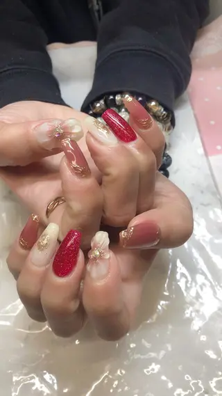 ネイル ✨アン ミユ✨のネイルデザイン
