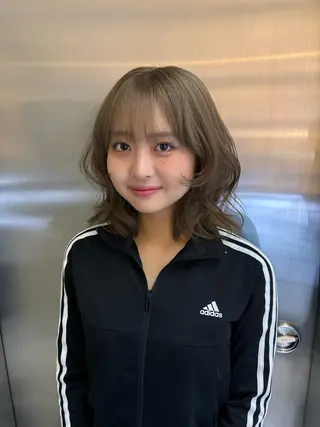 カラー ‘AXIS栄ガスビル Hinataのヘアスタイル