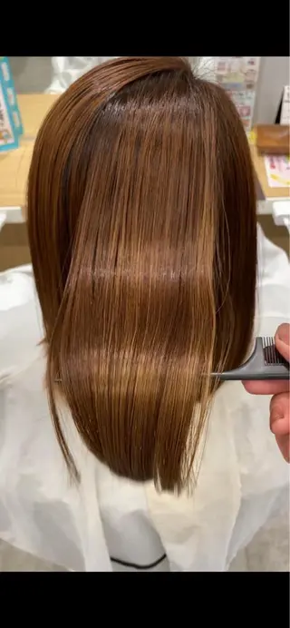 ミディアム 巻ける髪質改善🫧ハ イライト/永田汰伊智のヘアスタイル