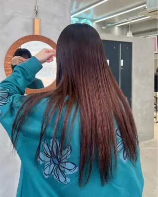 セミロング 佐藤 かえでのヘアスタイル