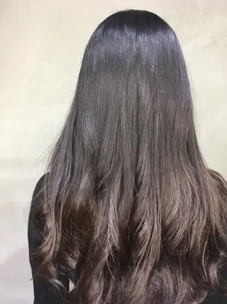 ロング カラー くまがい みゆ【edge.】のヘアスタイル