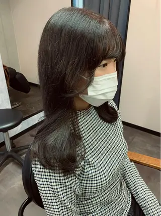 ミディアム カラー megu 髪質改善TaLeのヘアスタイル