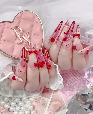 ロング E🌷nail 長さだし専門店のネイルデザイン