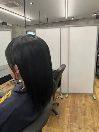 ミディアム カラー 永井 脩弥のヘアスタイル