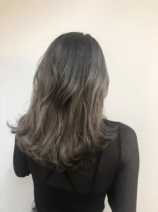 ロング 透明感カラー* レイヤー/清水大地のヘアスタイル