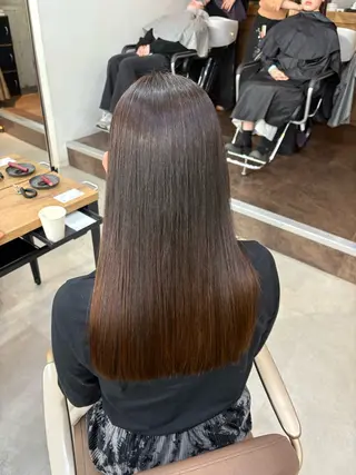セミロング 髪質改善／縮毛矯正 関根青葉のヘアスタイル