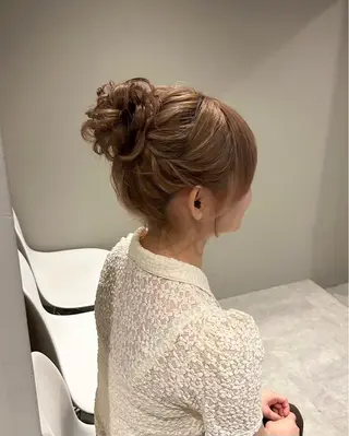 ヘアアレンジ juve.大分/ 秋月ひとはのヘアスタイル