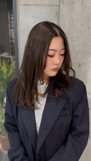 ミディアム カラー 蔵本 仁のヘアスタイル