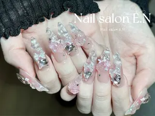 ネイル E.N🦋 長さ出し/持ち込みのネイルデザイン