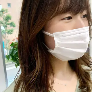 ミディアム カラー パーマ ヘアアレンジ メンズ キッズ ネイル マツエク・マツパ レイヤーカット/ 巻ける縮毛矯正のヘアスタイル