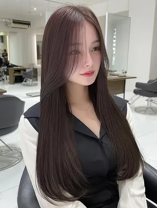 セミロング FOCUS JAPAN4のヘアスタイル