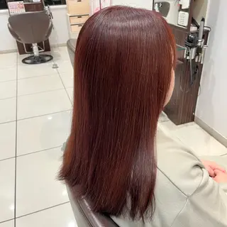 カラー 佐藤 花織のヘアスタイル