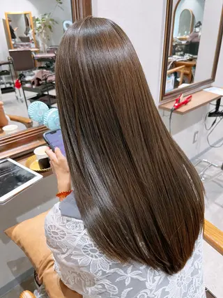 ロング 髪質改善✨ストレート オグ✂️/ショートのヘアスタイル