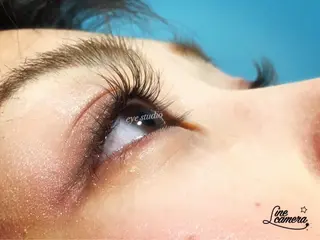 マツエク・マツパ 大久保 愛のヘアスタイル