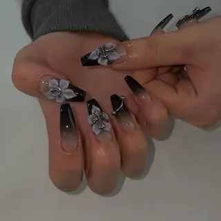 ネイル Luna Gladeのネイルデザイン