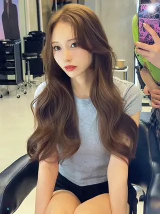 ロング 韓国✖️網紅🖤 パーマYURIYAのヘアスタイル