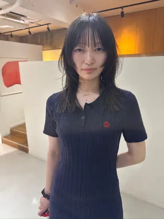 セミロング カラー 必ず似合わせる美容師 名古屋LORENハダのヘアスタイル
