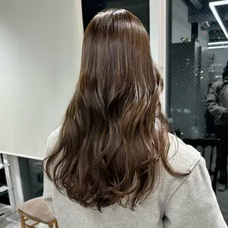 セミロング カラー ブリーチなし/レイヤ ー特化🌈Tommyのヘアスタイル