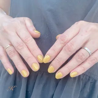 ネイル K. Rie minionのネイルデザイン