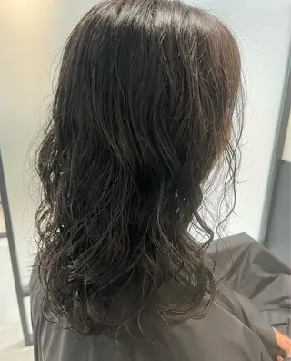 セミロング パーマ e i🪼のヘアスタイル