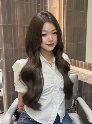 ロング カラー 渡海 みのりのヘアスタイル