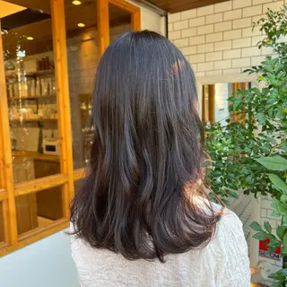 ミディアム .⋆𝜗𝜚飯岡 彩音.⋆𝜗𝜚のヘアスタイル