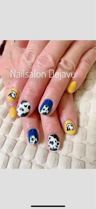 ネイル Nail salon Dejavu 🌿のネイルデザイン