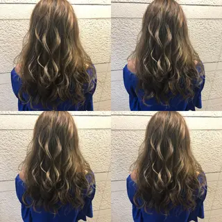 セミロング カラー ヘアアレンジ ワンホンレイヤー エクステづまのヘアスタイル