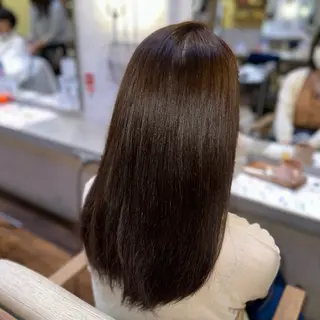 ロング カラー 梅田 夢七のヘアスタイル