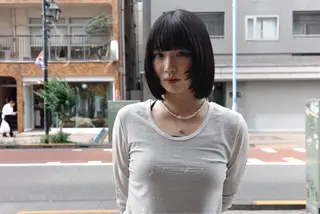 ミディアム ワタナベ ヒヨリのヘアスタイル