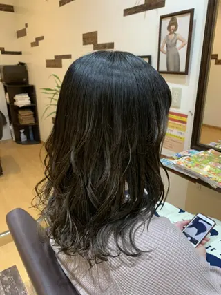 ロング カラー サトウ シューイチのヘアスタイル