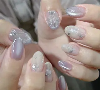 ネイル Pure&Rich Nailのネイルデザイン
