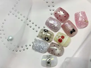ネイル kaho  🧸🎀 RiLionのネイルデザイン