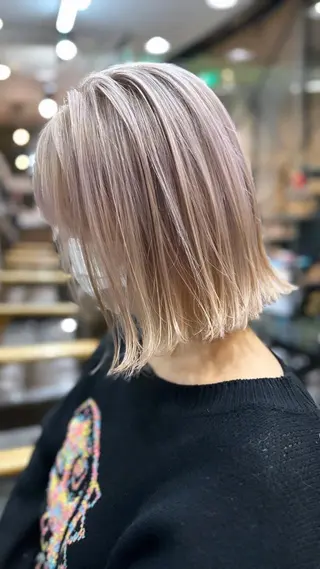 ミディアム カラー 難波ブリーチカラー 伊藤洋輝のヘアスタイル