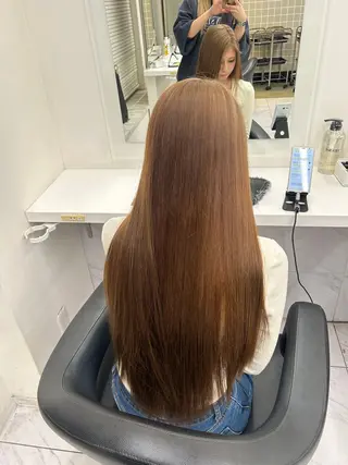 カラー 🥯縮毛/レイヤー/ ベージュヘア🥯のヘアスタイル
