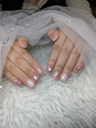 ネイル Queen Nail 研修生のネイルデザイン