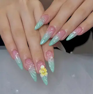 ネイル Iconic Nailのネイルデザイン