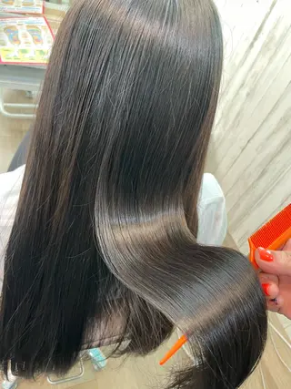 ロング 🐆アンドウ チカコ🦓のヘアスタイル