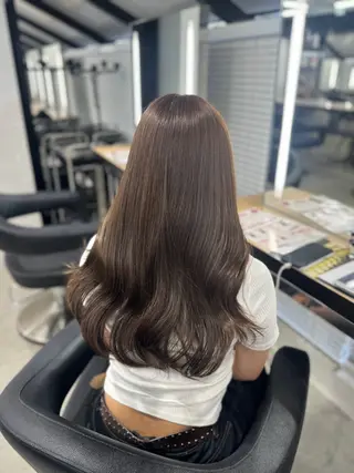 カラー 透明感カラー🫧 EMAのヘアスタイル
