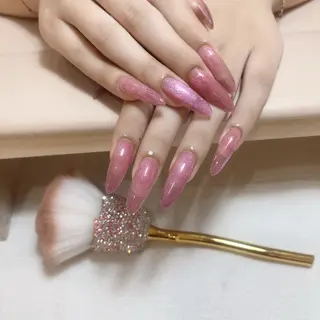 ネイル MoonNail ユリ🌸のネイルデザイン
