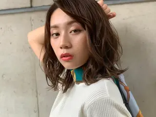 ミディアム パーマ 髪質改善 縮毛矯正/ レイヤー/銀座/本木のヘアスタイル